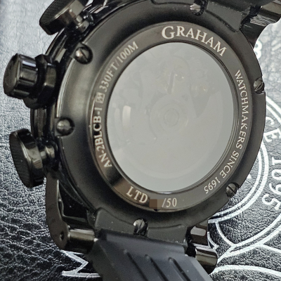 Швейцарские часы Graham Silverstone Stowe GMT Tracklighted