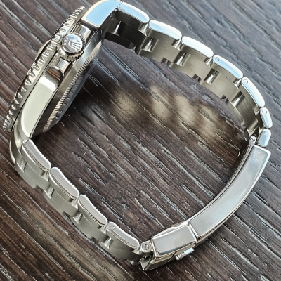 Швейцарские часы Rolex Submariner Date Швейцарские часы Rolex Submariner Date