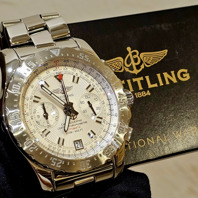 Швейцарские часы Breitling Skyracer