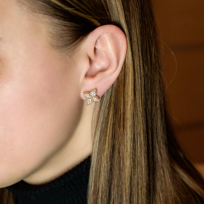Серьги Roberto Coin  Princess Flower Earrings With Diamonds