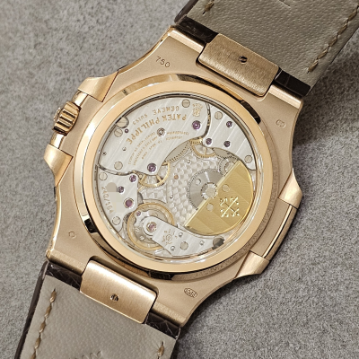 Швейцарские часы Patek Philippe Nautilus 5712
