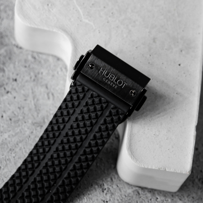 Швейцарские часы Hublot Tutti Frutti Caviar