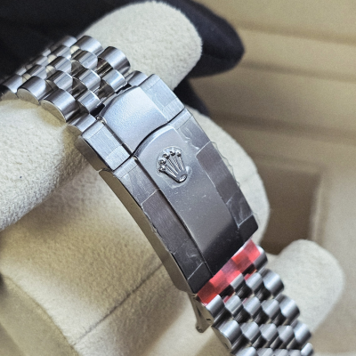 Швейцарские часы Rolex Datejust Mint 41 mm