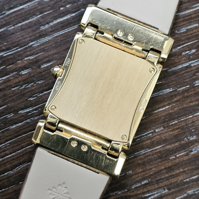 Швейцарские часы Patek Philippe Twenty 4