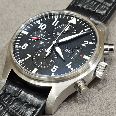 Швейцарские часы IWC Pilot Chronograph